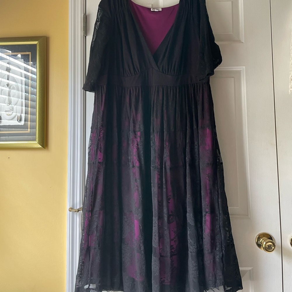 Kiyonna midi gown black lace over magenta 3X